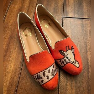 Wonder brand giraffe flats. Like new. Women’s size 6.5.